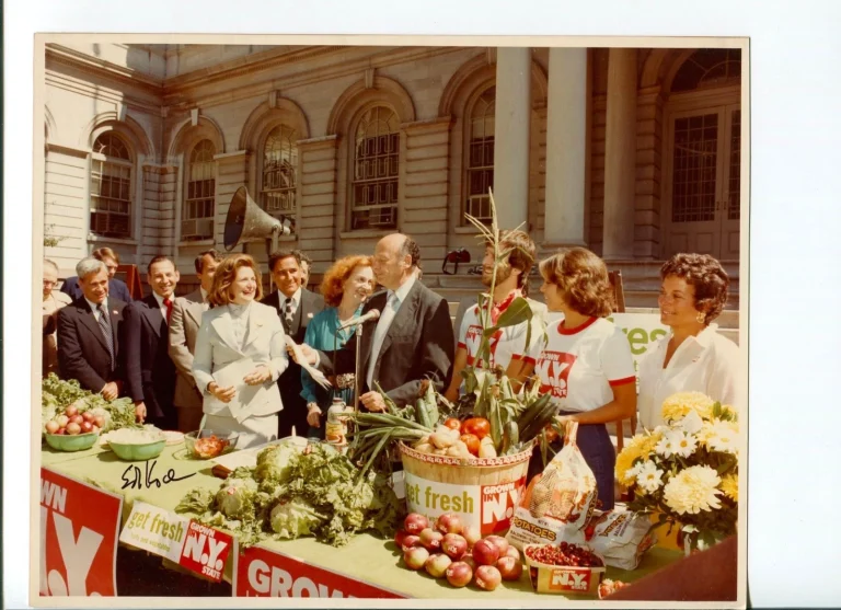 Ed Koch New York NY Mayor Author Signed Autograph Press Photo