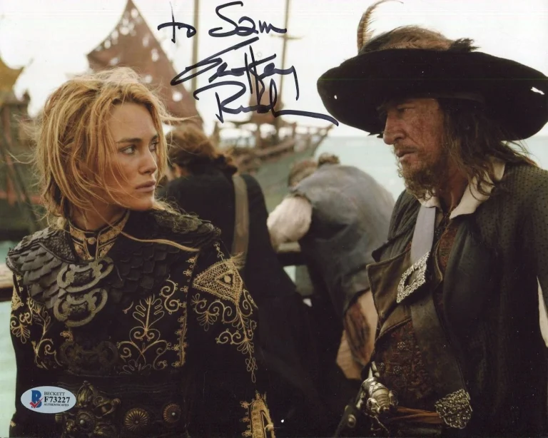 Geoffrey Rush Pirates of the Caribbean Rare Signed Autograph Photo Beckett BAS