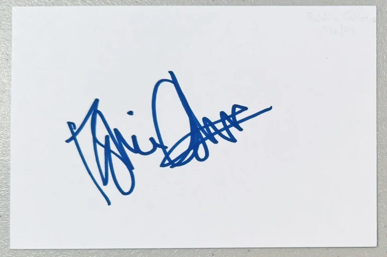 Robbie Coltrane Signed Autographed 4x6 Card SWAU Authenticated Harry Potter