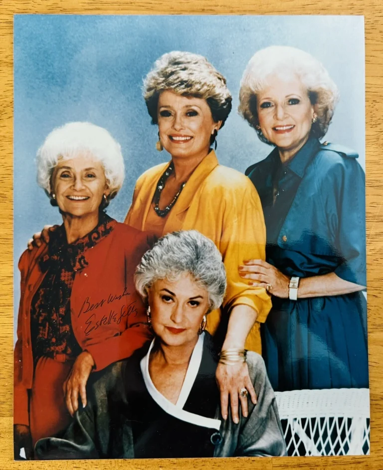 Estelle Getty Signed Autographed Golden Girls 8x10 Photo BAS Beckett Cert