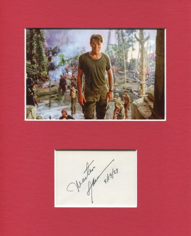 Martin Sheen Apocalypse Now Captain Benjamin Rare Signed Autograph Photo Display