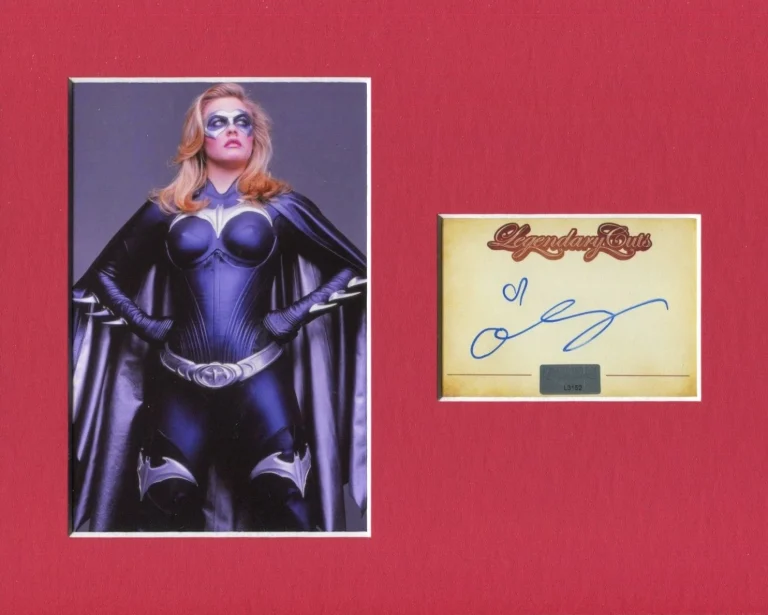 Alicia Silverstone Batman & Robin Batgirl Signed Autograph Photo Display CA COA