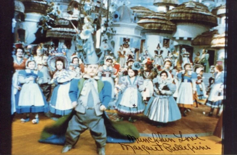 Margaret Pellegrini The Wizard of Oz Flowerpot Munchkin Signed Autograph Photo