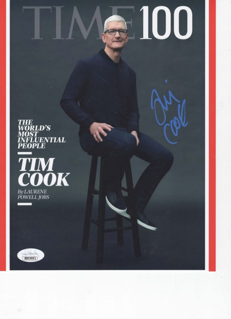 Tim Cook Signed 8x10 Photo w/ JSA LOA #BB55901 Apple CEO Time Magazine
