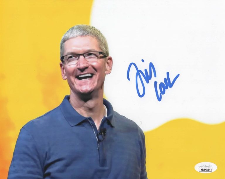 Tim Cook Signed 8x10 Photo w/ JSA LOA #BB55893 GRADED 10! Apple CEO