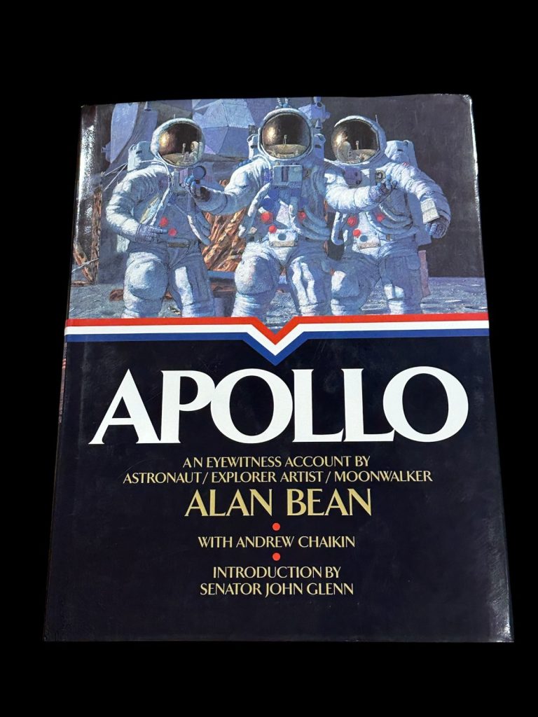 Alan Bean Astronaut Moonwalker Apollo 12 Skylab 3 Signed Autograph Book JSA