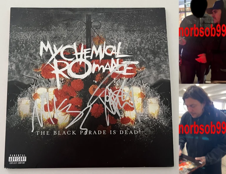 MIKEY WAY & FRANK IERO SIGNED MY CHEMICAL ROMANCE THE BLACK PARADE IS DEAD VINYL