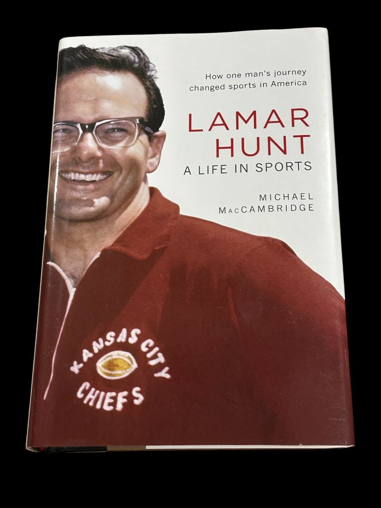 Clark Hunt Daniel Hunt Kansas City Chiefs FC Dallas Owners Signed Autograph Book