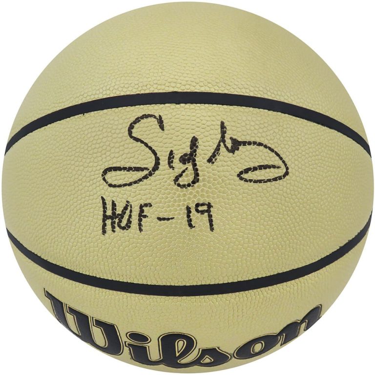 Sidney Moncrief Signed Wilson Gold NBA Basketball w/HOF19 - (SCHWARTZ COA)