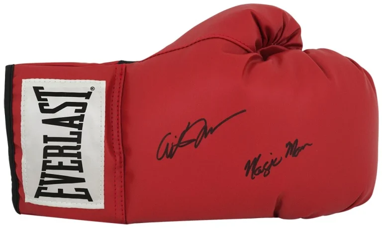 Antonio Tarver Signed Everlast Red Boxing Glove w/Magic Man  - (SCHWARTZ COA)