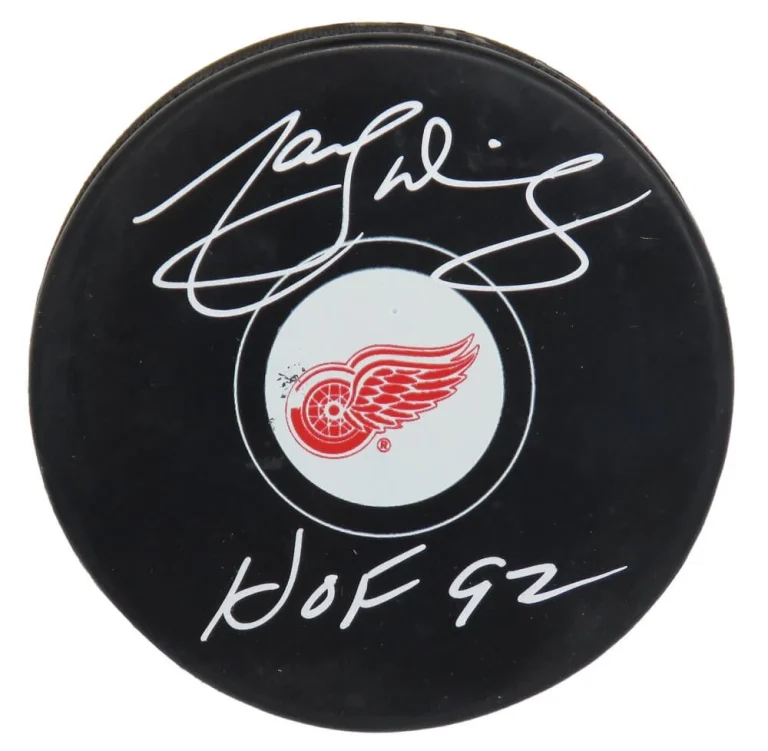 MARCEL DIONNE Signed Detroit Red Wings Logo Hockey Puck w/HOF'92 - SCHWARTZ