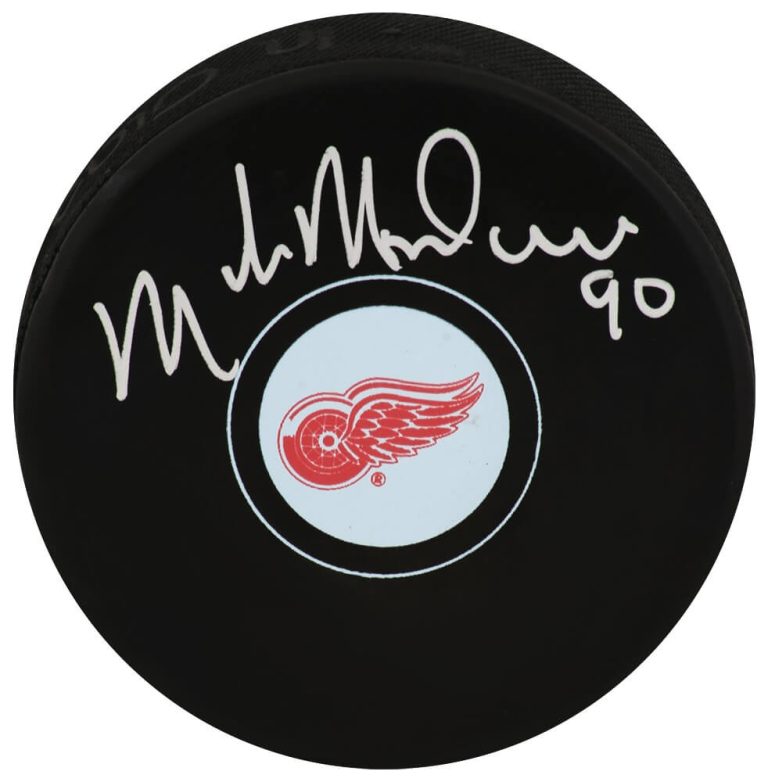 Mike Modano Signed Detroit Red Wings Logo Hockey Puck - (SCHWARTZ SPORTS COA)