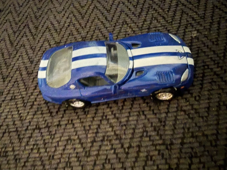 Indianapolis 500 1:64 DieCast Indy Car Pace Car Dodge Viper 1996 From HiTech Set