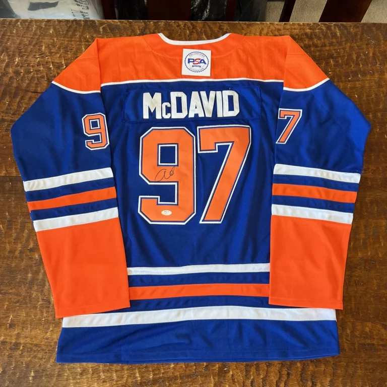 Connor McDavid Signed Edmonton Oilers Jersey PSA DNA Autographed