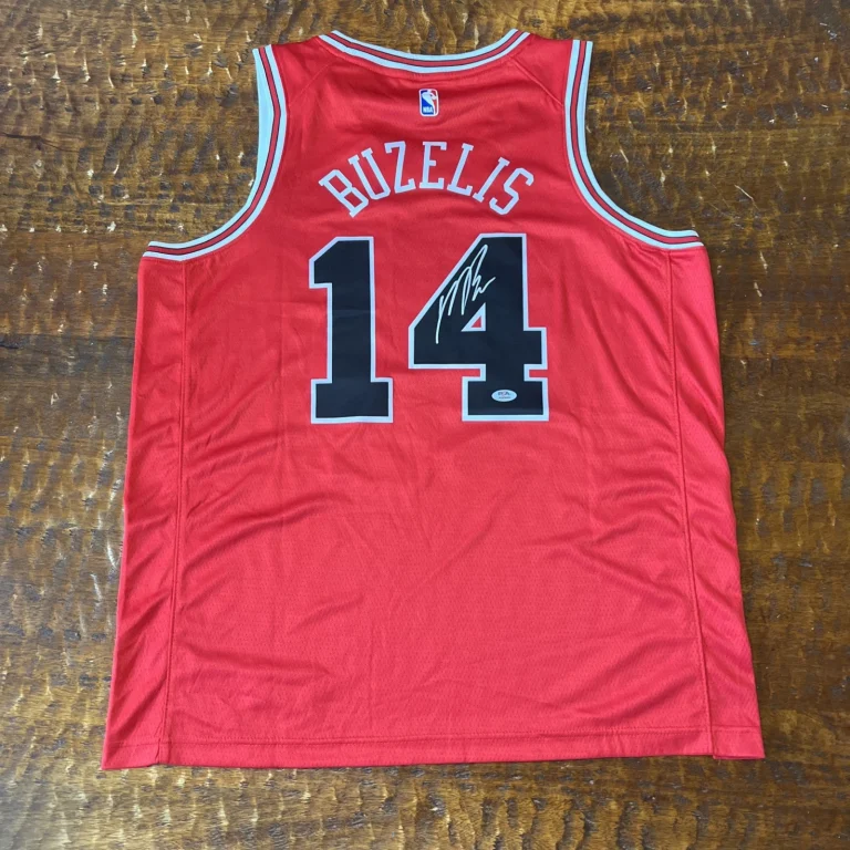 Matas Buzelis Signed Chicago Bulls Jersey PSA DNA  Autographed