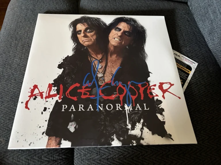 Alice Cooper SIGNED Paranormal Vinyl ALBUM PSA/DNA Authenticated COA