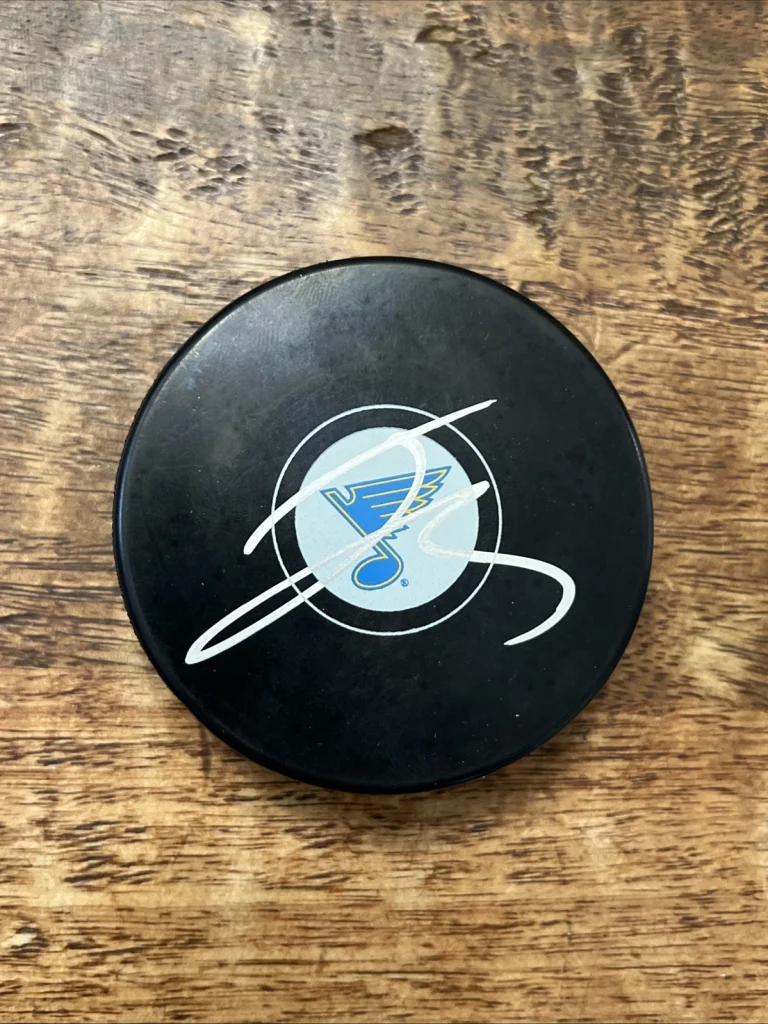 Jonatan Berggren Signed St Louis Blues Puck JSA Coa Autographed