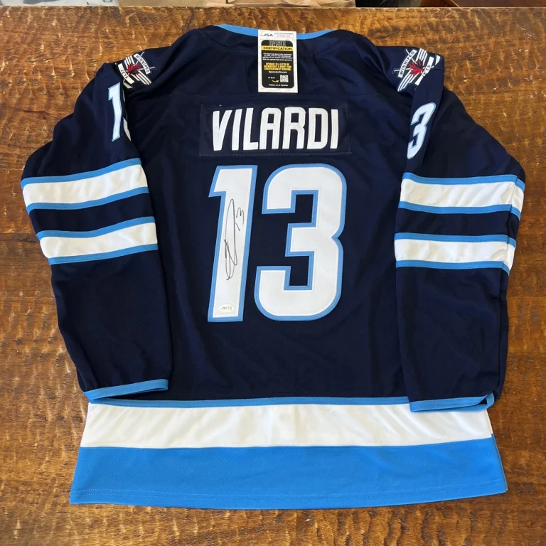 Gabriel Vilardi Signed Winnipeg Jets Jersey JSA Coa Autographed Gabe