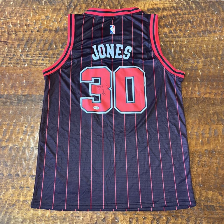 Tre Jones Signed Chicago Bulls Jersey JSA Coa Autographed