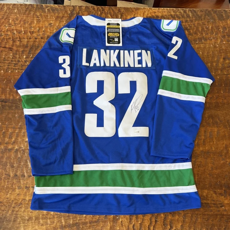 Kevin Lankinen Signed Vancouver Canucks Jersey JSA Coa Autographed Hockey
