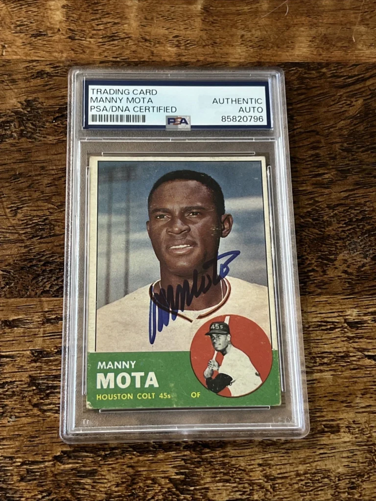 Manny Mota IP Signed Topps Rookie Card Psa Dna Coa Slab Autographed Dodgers