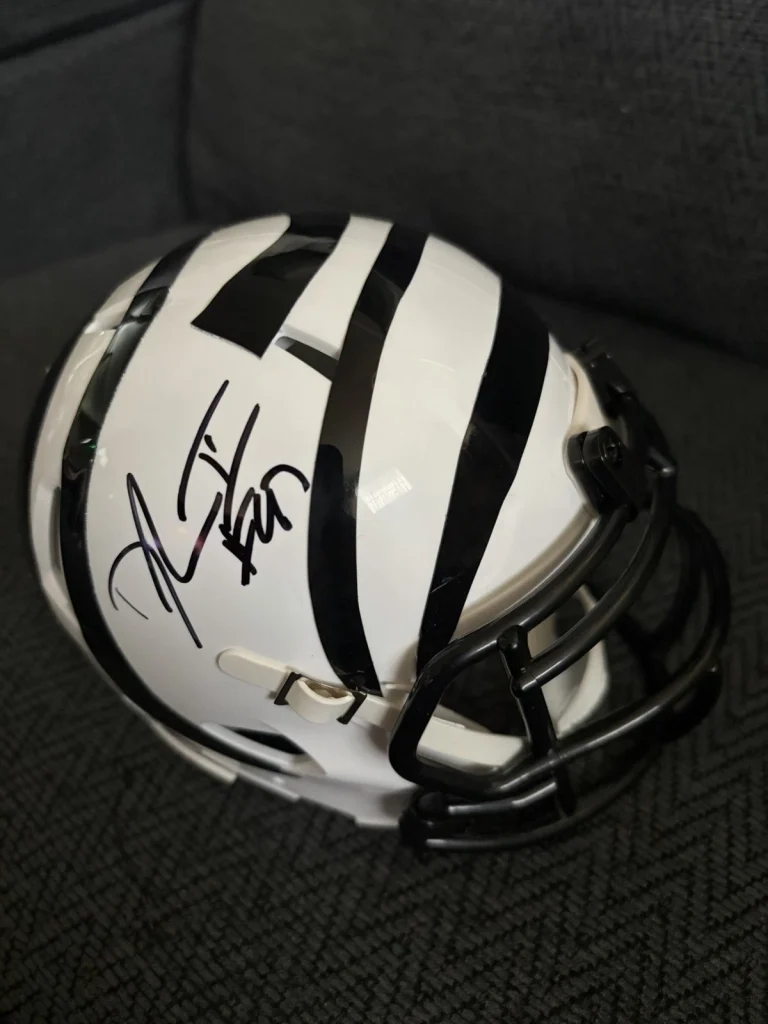 Dexter Lawrence Signed Cincinnati Bengals White Mini Helmet Autographed