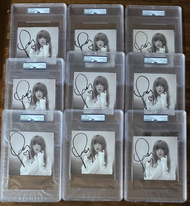 Signed TAYLOR SWIFT Autographed TTPD Tortured Poets WITH HEART Photo PSA DNA COA