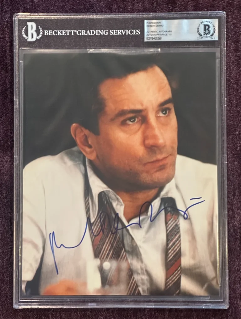 ROBERT DENIRO Signed 8 X 10 PHOTO Beckett BAS Encapsulated AUTO 10