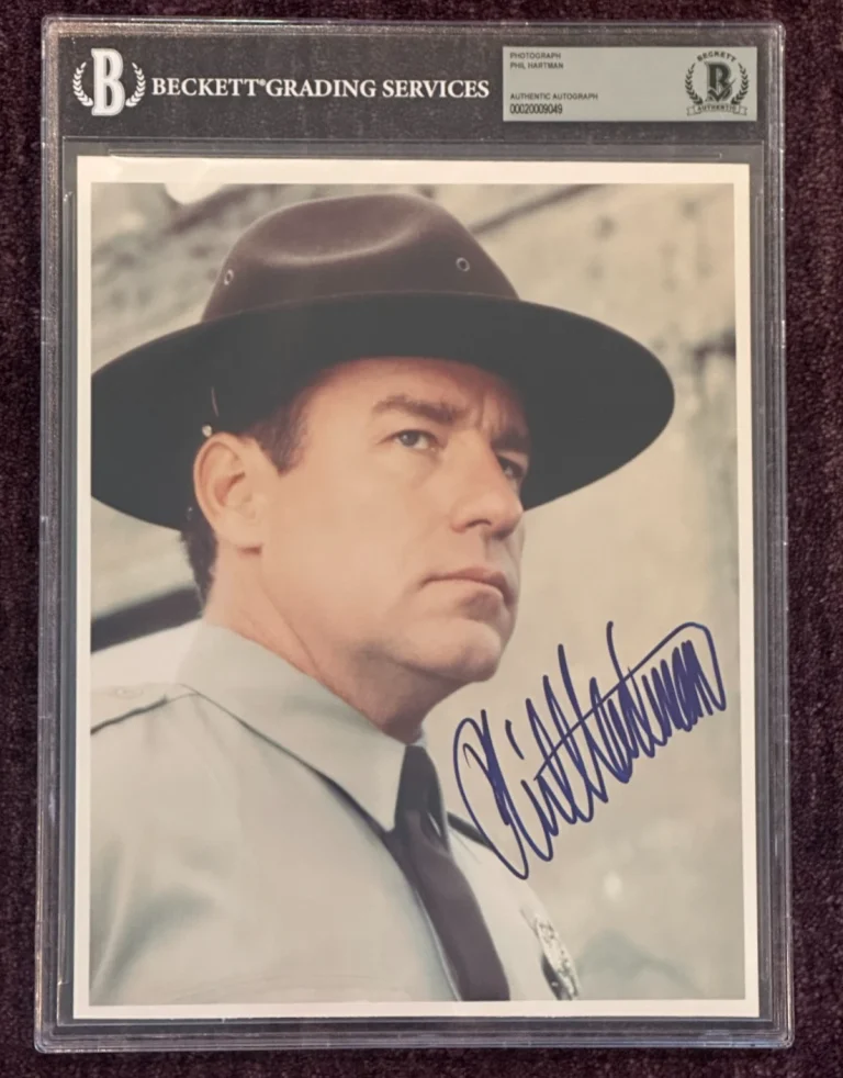 PHIL HARTMAN Signed 8 X 10 PHOTO Beckett Encapsulated