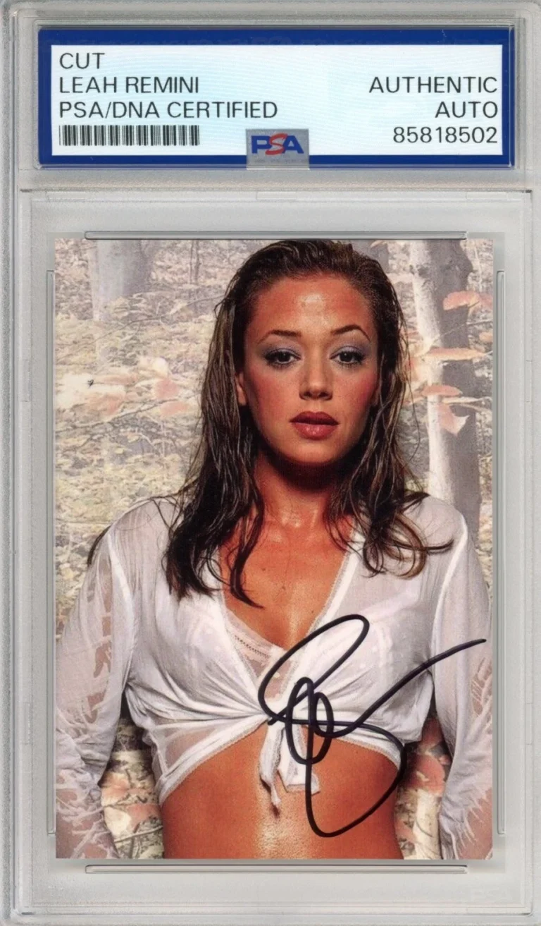 LEAH REMINI SIGNED PHOTOGRAPH PSA DNA COA AUTOGRAPH KING OF QUEENS SEXY SHIRT
