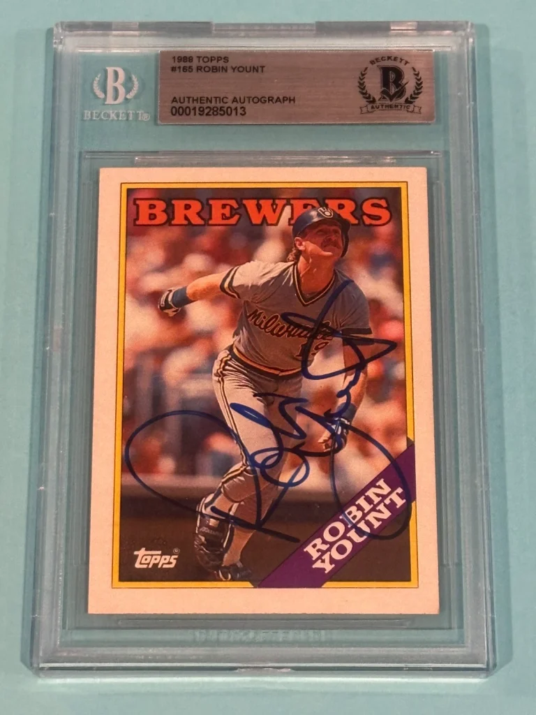 ROBIN YOUNT Signed 1988 TOPPS Card #165 Beckett Authenticated (BAS)