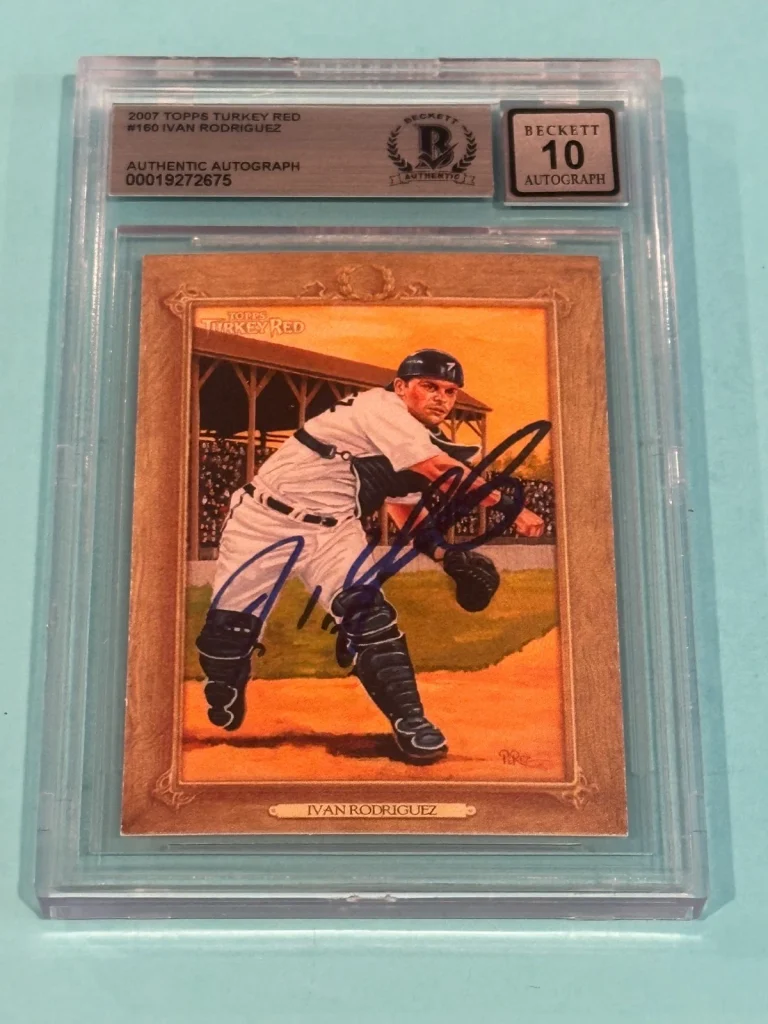 IVAN RODRIGUEZ Signed 2007 TOPPS TURKEY RED Card #160 Beckett (BAS) AUTO 10