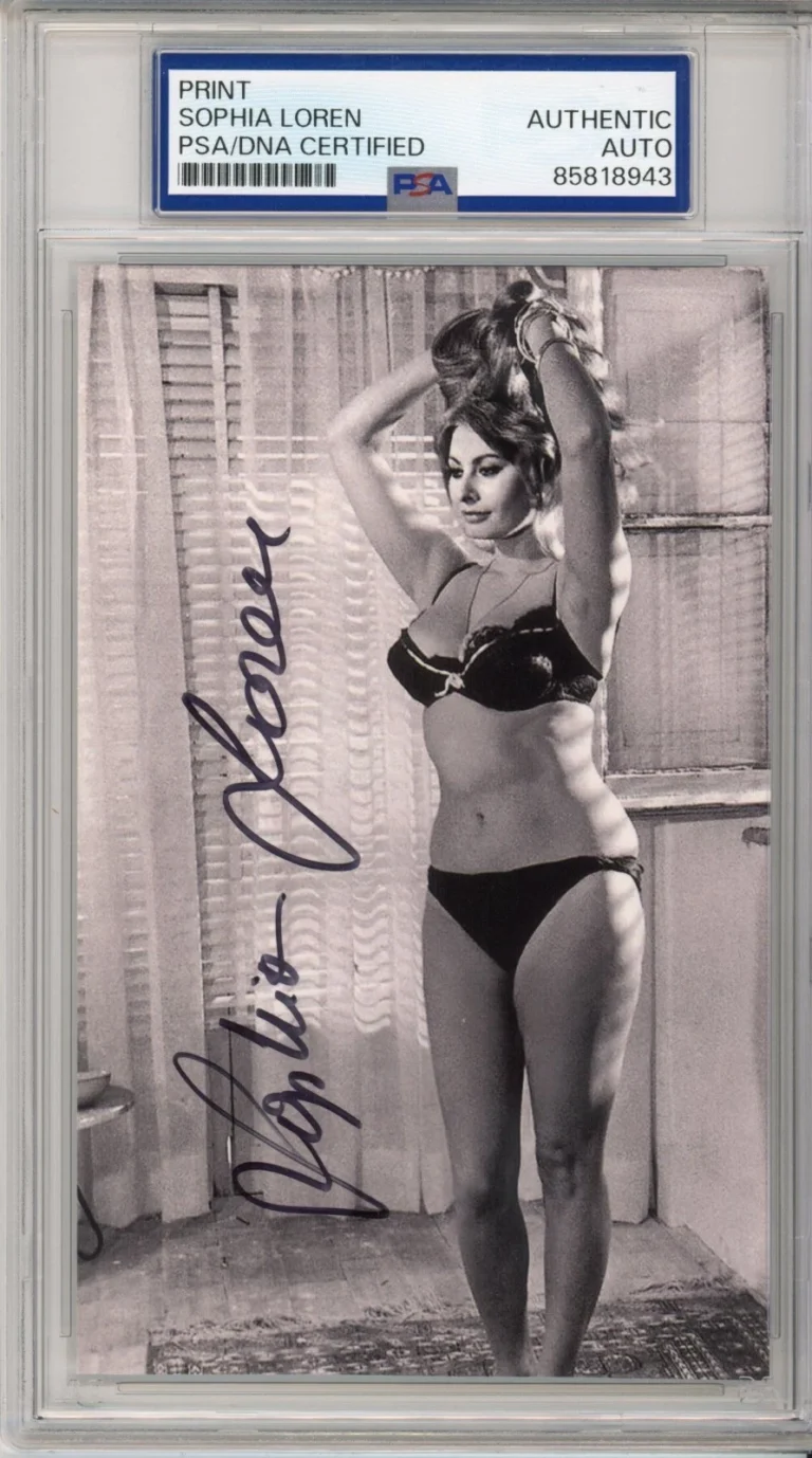 SOPHIA LOREN AUTOGRAPH BIKINI PICTURE PSA DNA COA SIGNED SUPERMODEL PHOTOGRAPH