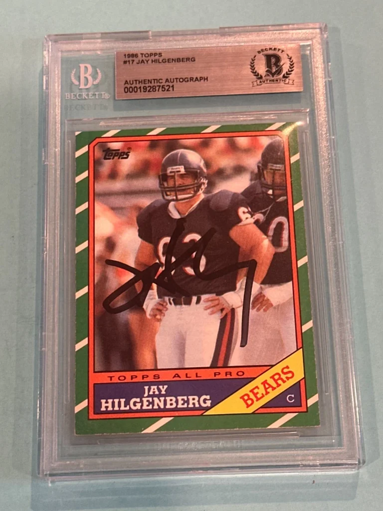 JAY HILGENBERG Signed 1986 TOPPS Card #17 Beckett BAS