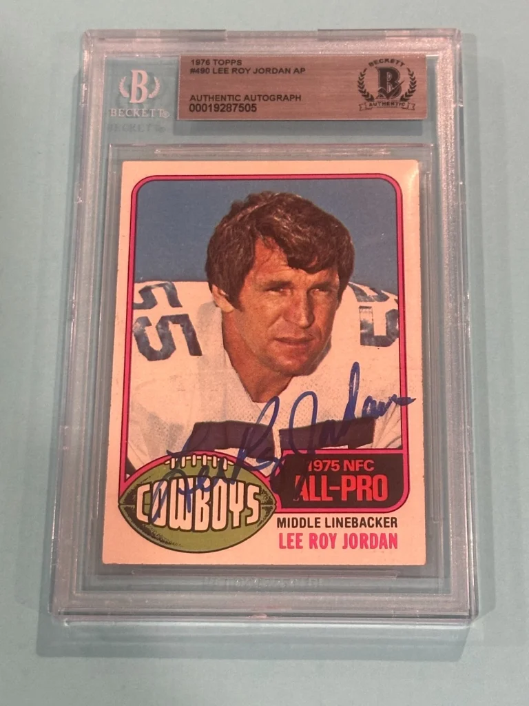 LEE ROY JORDAN Signed 1976 TOPPS Card #490 Beckett BAS