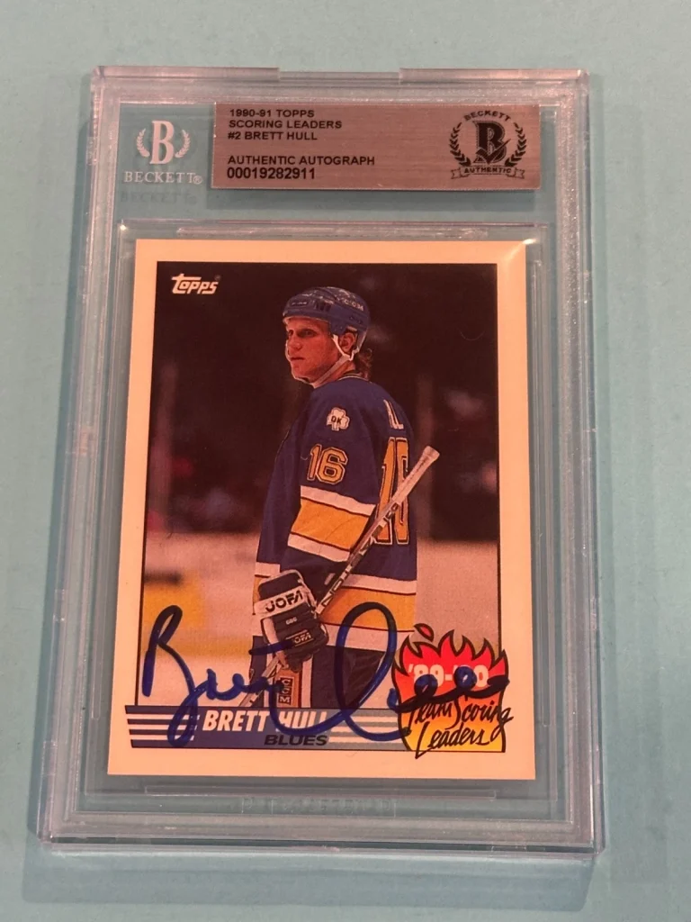 BRETT HULL Signed 1990-91 TOPPS LEADERS Card #2 Beckett Authenticated (BAS)