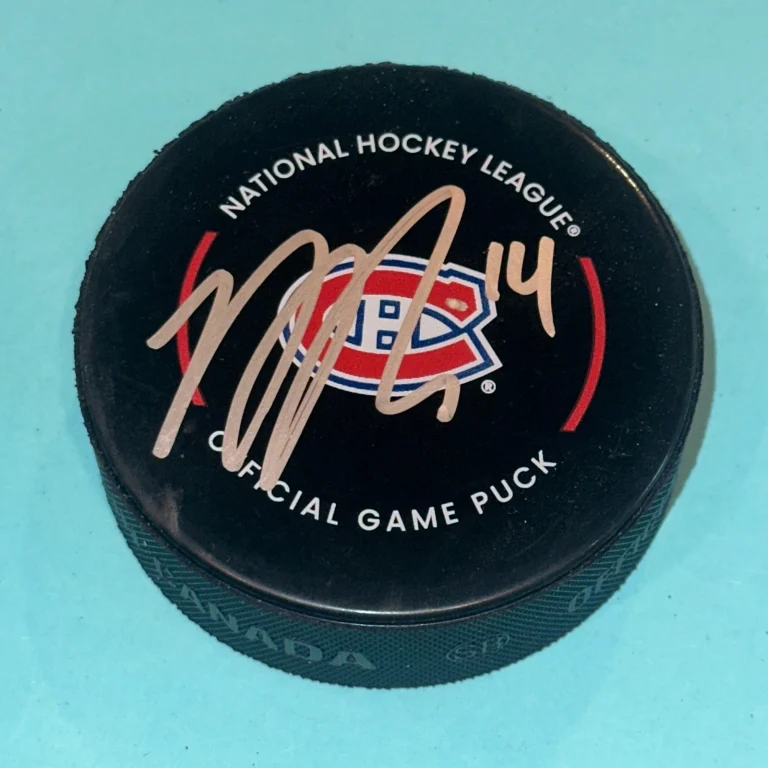 NICK SUZUKI Signed Montreal CANADIENS Official GAME Puck Beckett (BAS)
