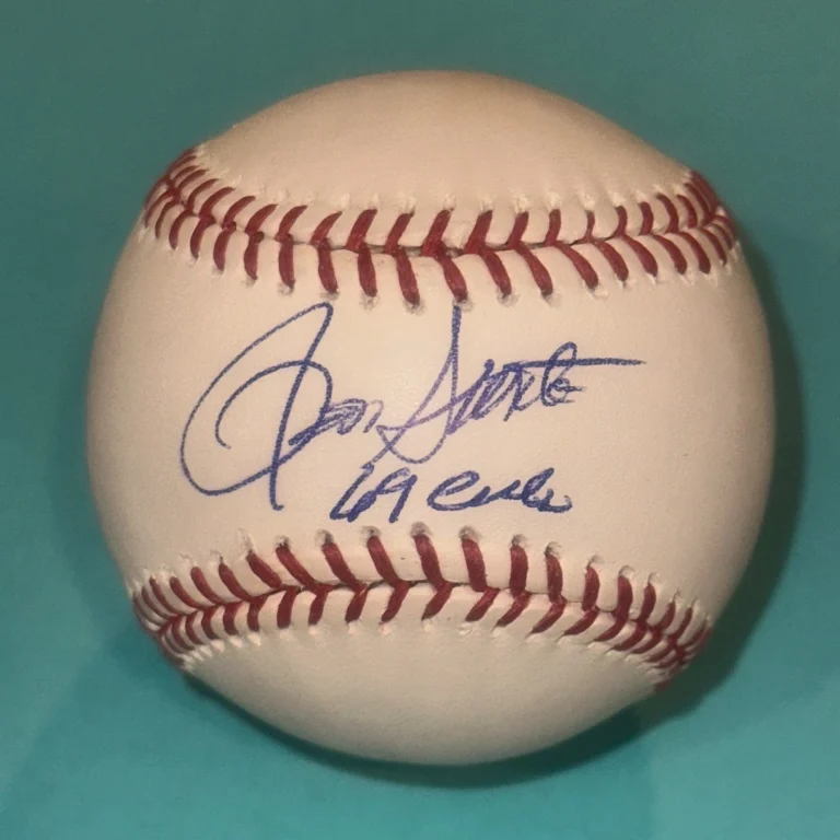 RON SANTO (Cubs) Signed Official MLB Baseball Beckett Auth (BAS) & 69 CUBS Inscr