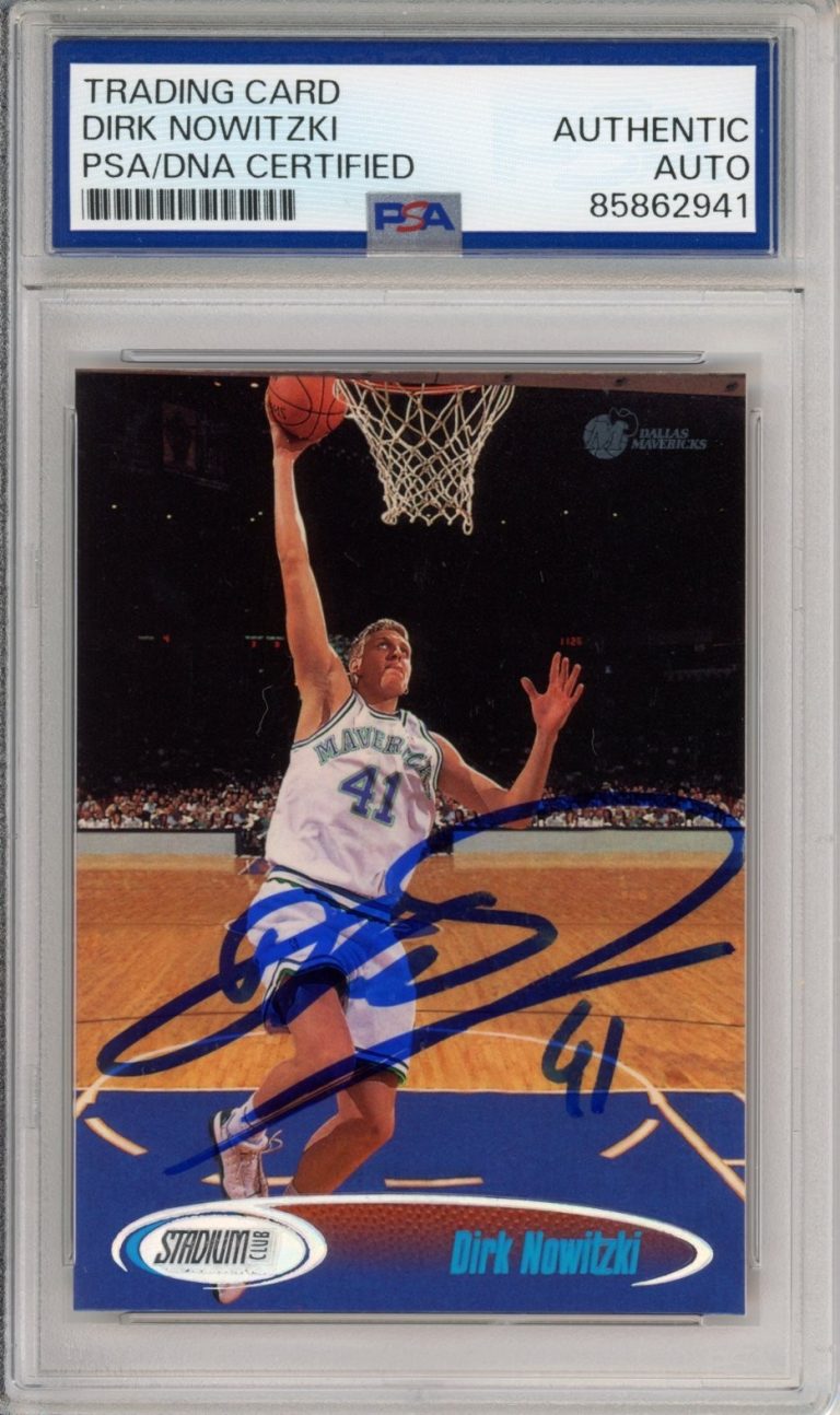 1998 Topps Stadium Club Dirk Nowitzki Rookie RC SIGNED PSA DNA COA AUTOGRAPH HOF