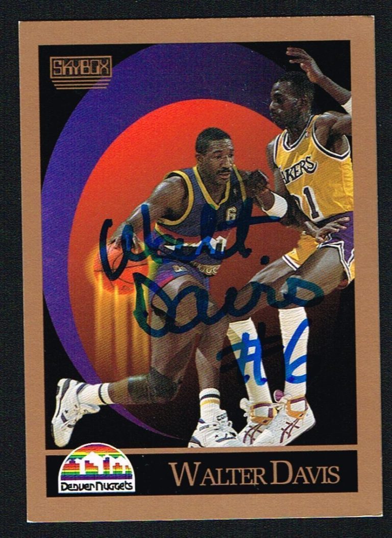 Walter Davis #73 signed autograph 1990-91 SkyBox Basketball Trading Card