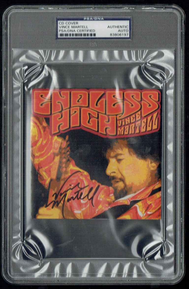 Vince Martell signed autograph CD Booklet Vanilla Fudge Guitarist PSA Slabbed
