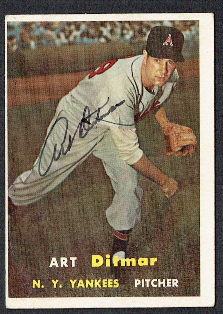 Art Ditmar #132 signed autograph auto 1957 Topps Baseball Trading Card