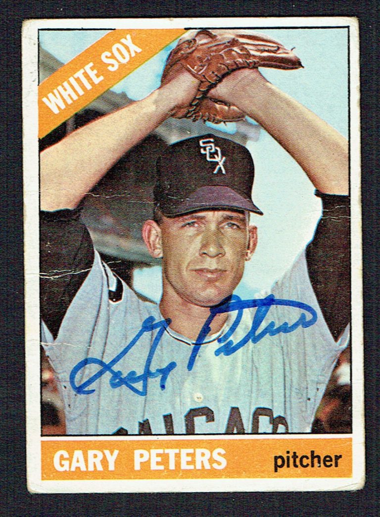 Gary Peters #111 signed autograph auto 1966 Topps Baseball Trading Card
