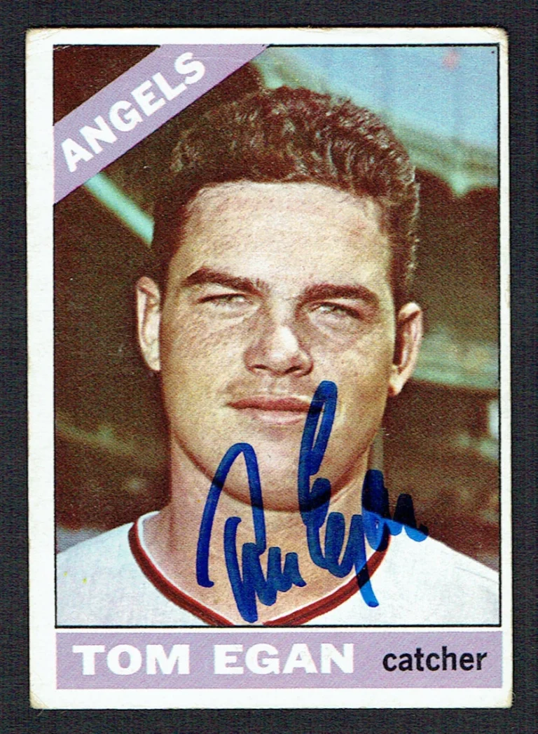 Tom Egan #263 signed autograph auto 1966 Topps Baseball Trading Card