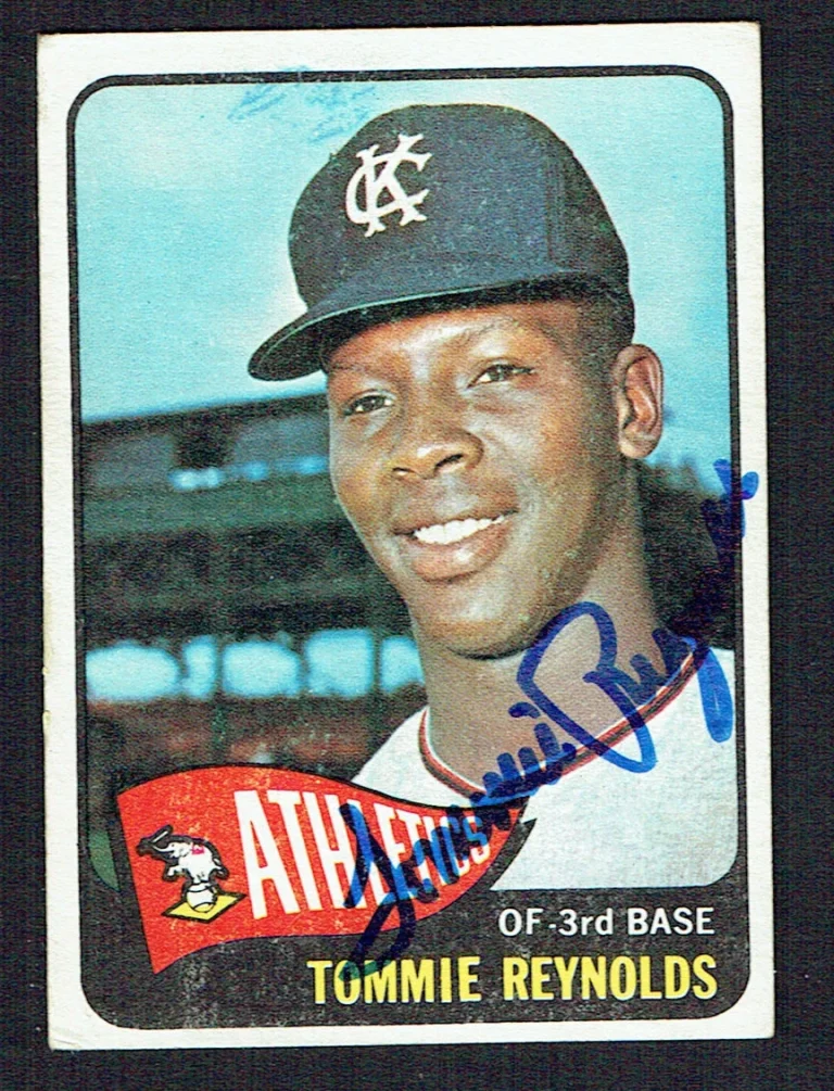 Tommie Reynolds #333 signed autograph auto 1965 Topps Baseball Trading Card