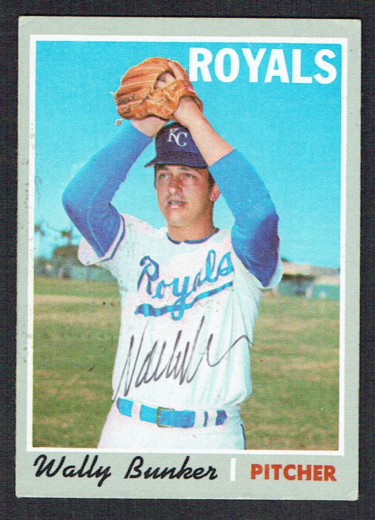 Wally Bunker #266 signed autograph auto 1970 Topps Baseball Trading Card