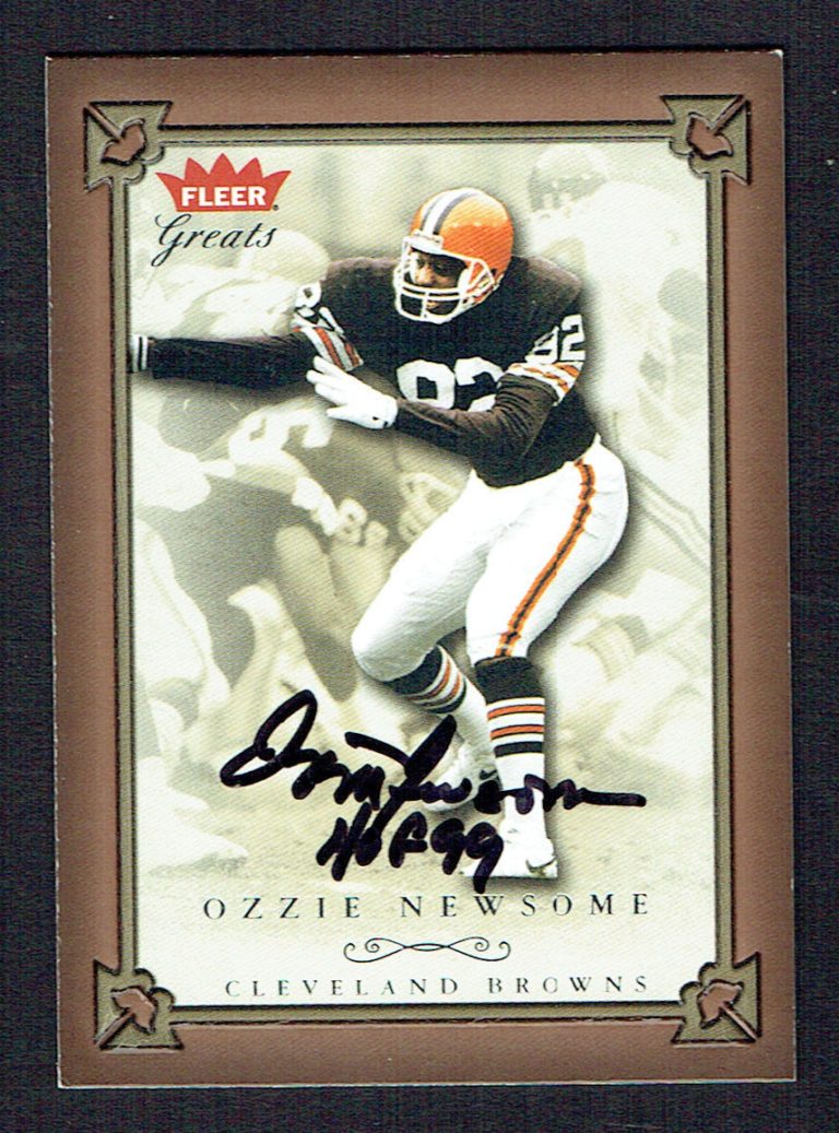 Ozzie Newsome #56 signed autograph 2004 Fleer Great of the Game Football Card