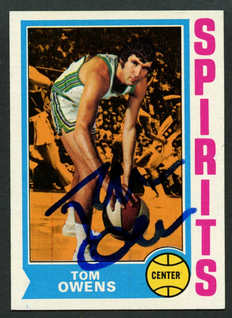 Tom Owens #256 signed autograph auto 1974-75 Topps Basketball Trading Card
