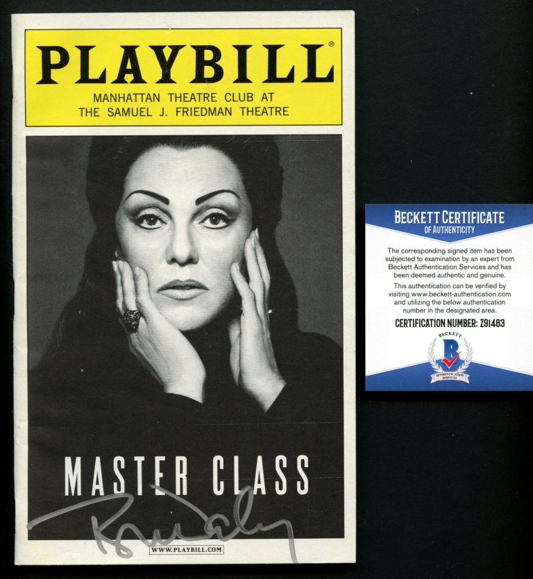 Tyne Daly signed autograph auto Master Class Playbill BAS Authenticated