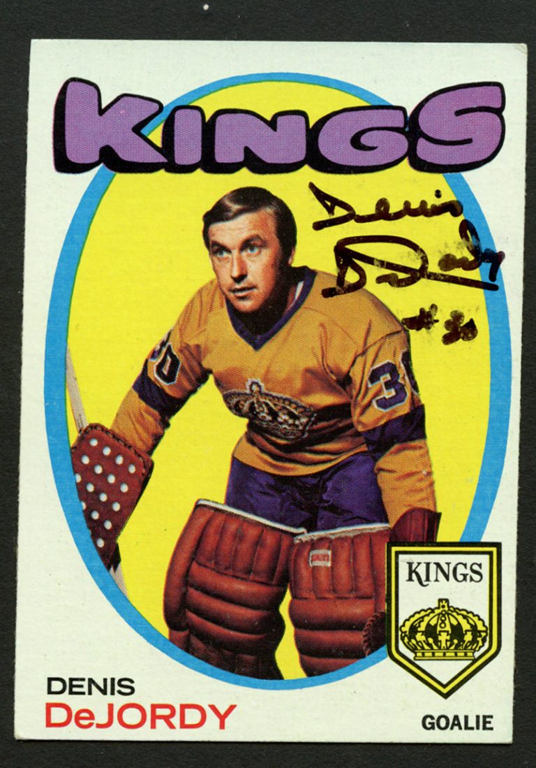 Denis DeJordy #63 signed autograph auto 1971-72 Topps Hockey Trading Card